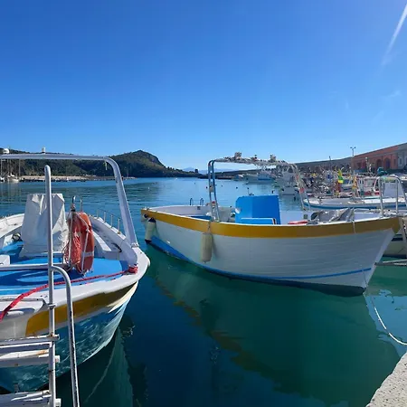 Piccolo Marina di Camerota